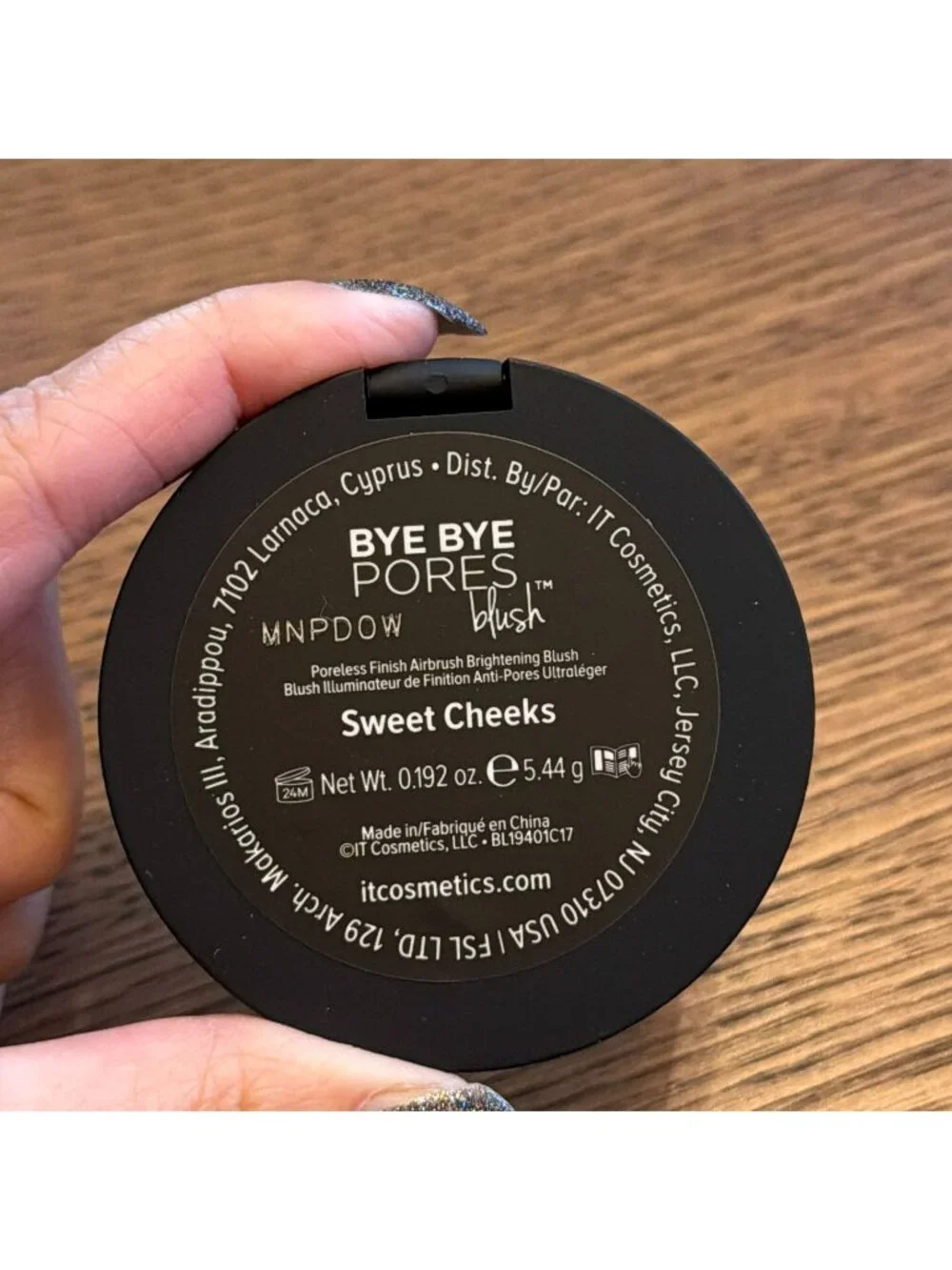 IT Cosmetics Bye Bye Pores Poreless Finish Airbrush Blush Sweet Cheeks New Box